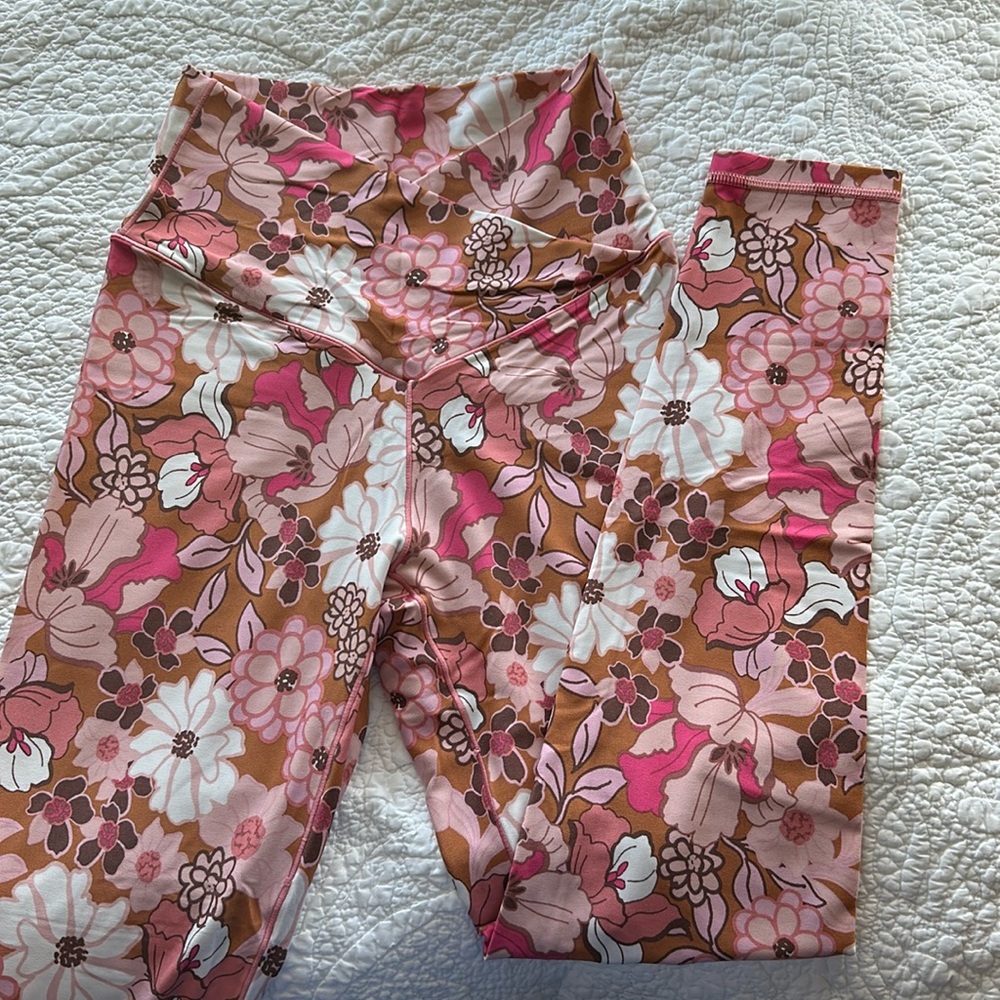 AERIE floral crossover leggings
